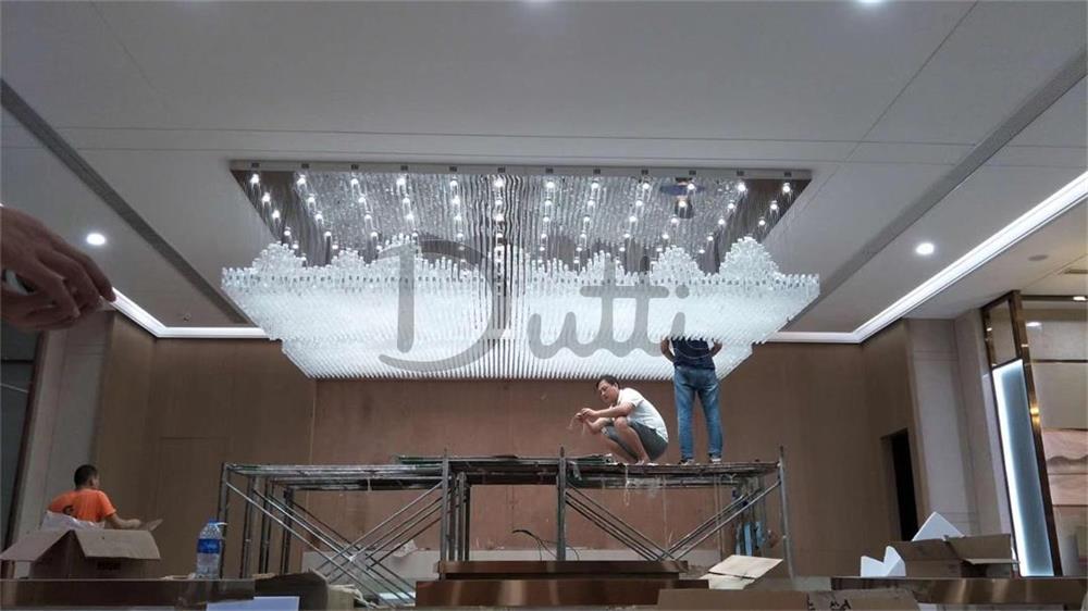 Elevating Atmosphere: Customizing Dutti Non-standard LED Pendant Lights for Clubhouse