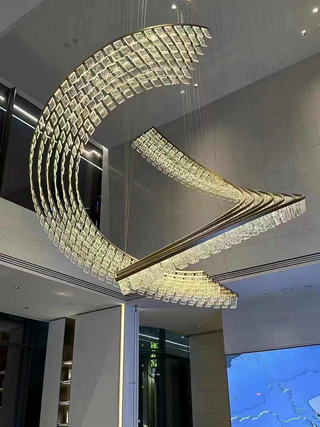 Application places of Non-standard Chandeliers Dutti LED Lighting