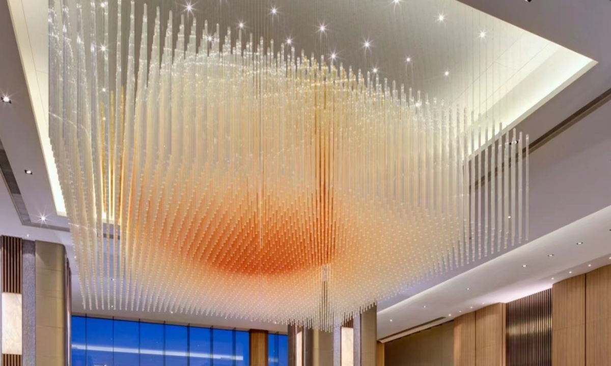 Elevating Hotel Lobby Ambiance: Dutti LED Large Acrylic Tube Modern Non-standard Chandelier Ceiling Pendant Lighting OEM/ODM Custom
