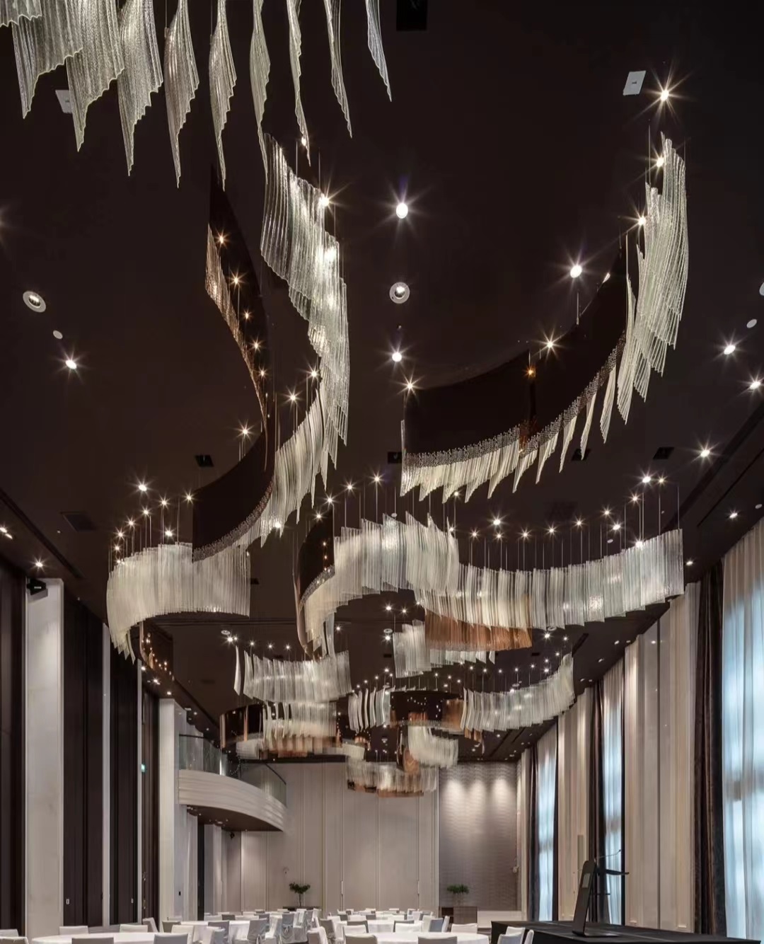 Dutti LED Non-standard Modern Chandelier Large Ceiling Pendant Lighting OEM custom for ballroom 