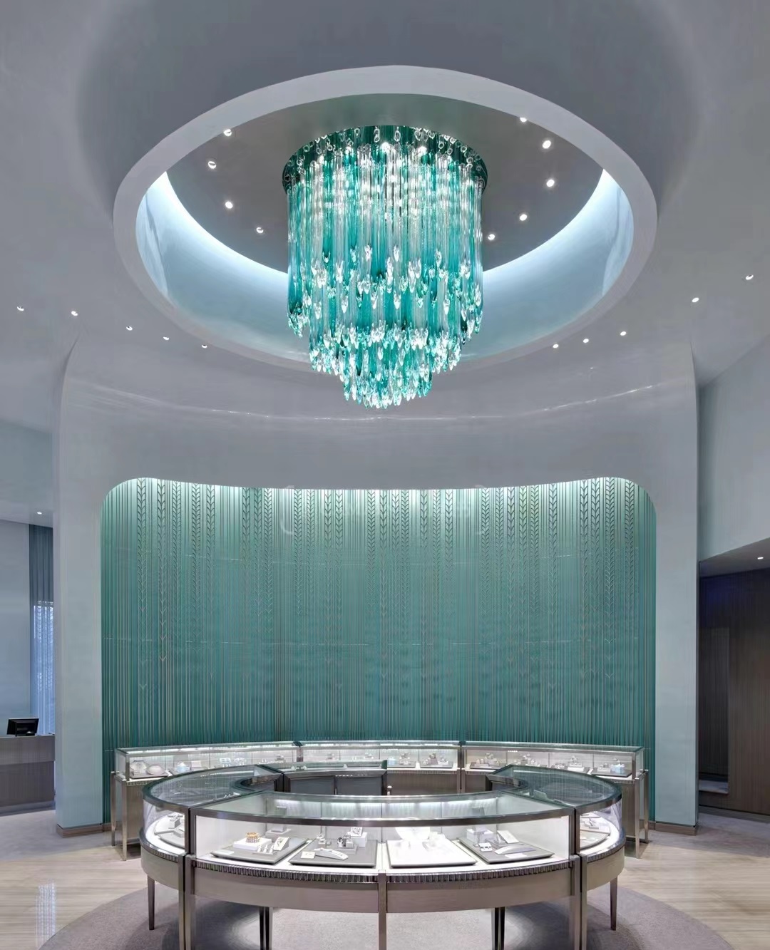 Elevating Jewelry Store Ambiance with Dutti LED Non-standard Modern Chandelier Crystal pendant ceiling lighting 