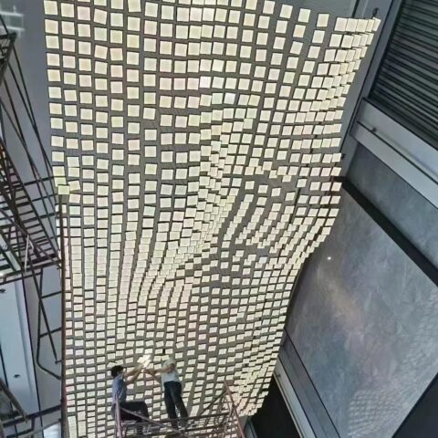 The Chandelier Lights for Hotel Four Seasons Hotels and Resorts Dutti LED